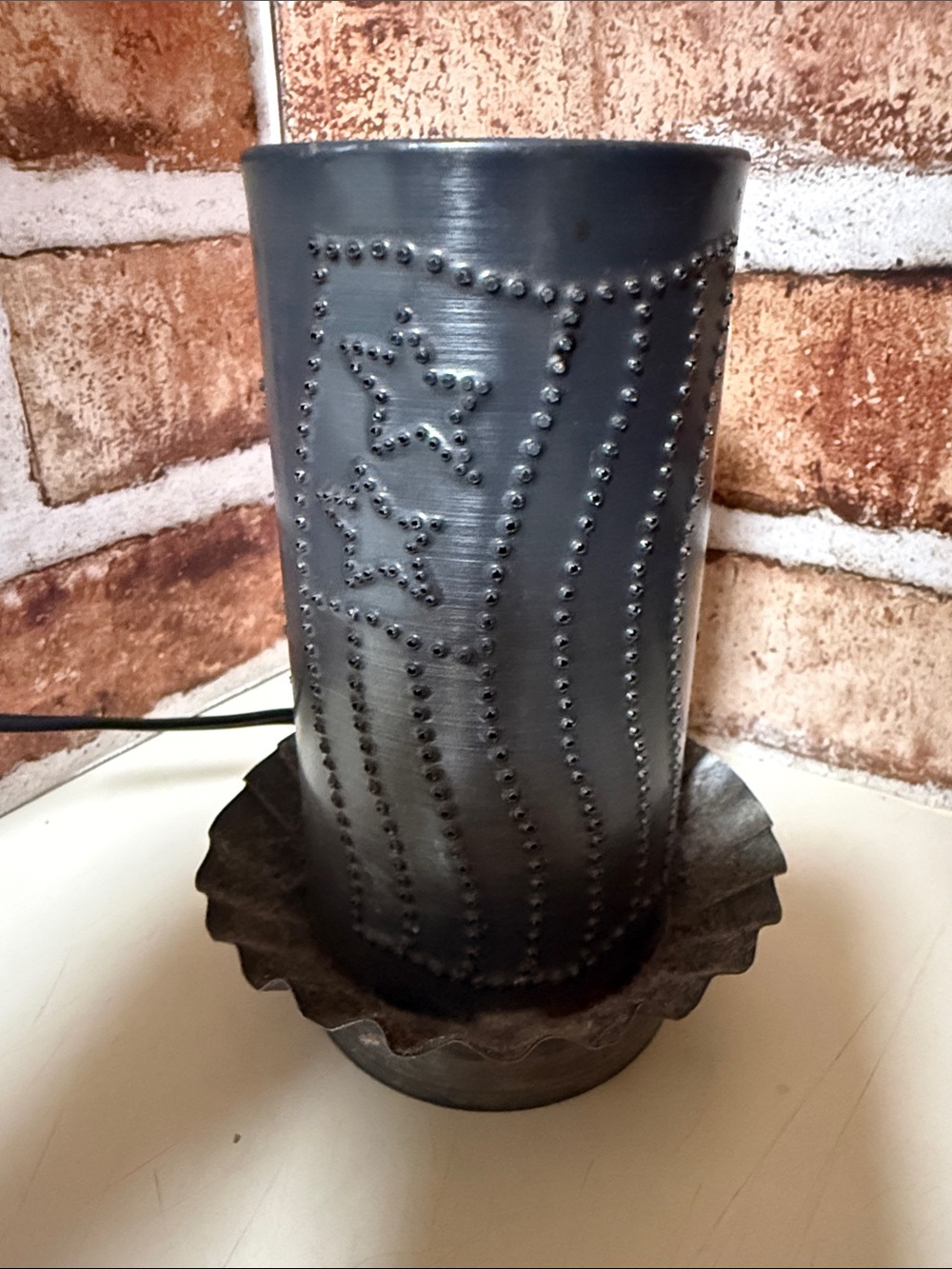 Metal Star-Pattern Lantern in Dark Gray
